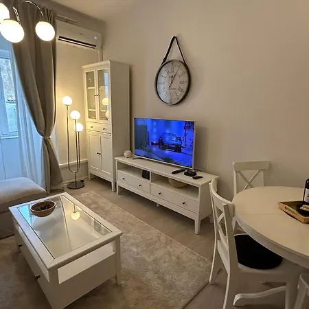 Lavanda Cres