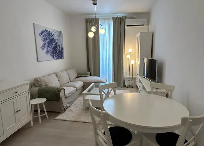Lavanda Cres